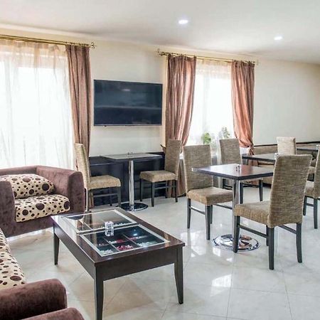 Check-In Terrace Hotel Баку Экстерьер фото
