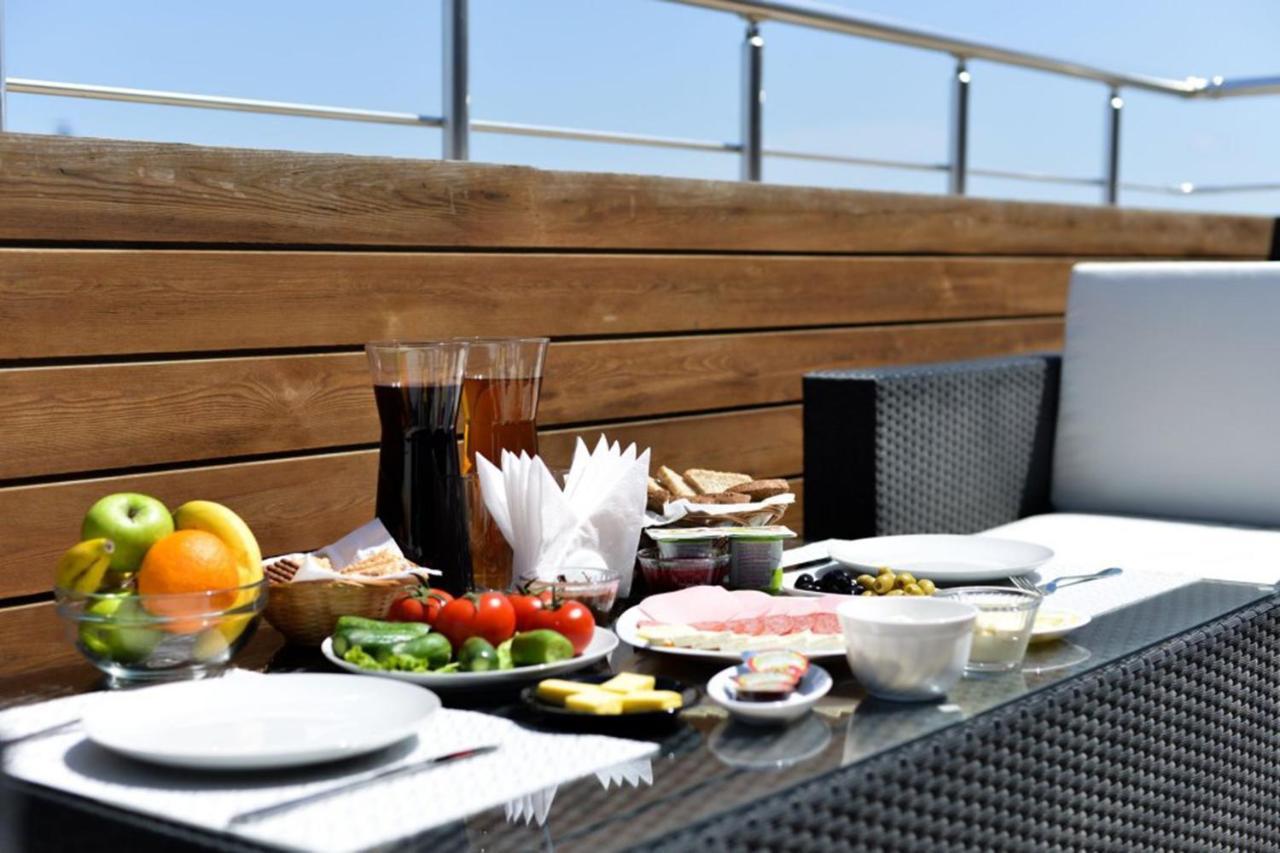 Check-In Terrace Hotel Баку Экстерьер фото