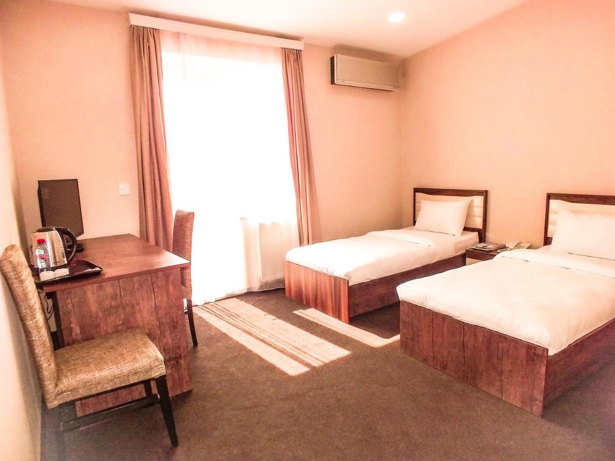 Check-In Terrace Hotel Баку Экстерьер фото